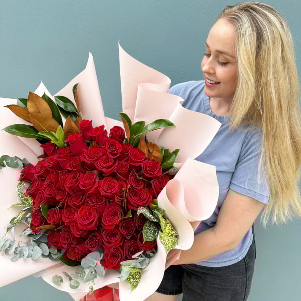 50 Red Rose Bouquet 4