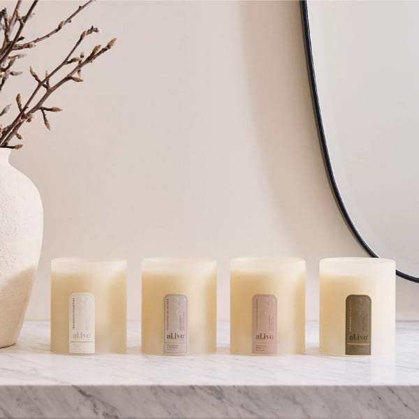 Al.ive Apricot & Sweet Fig Luxury Candle 4