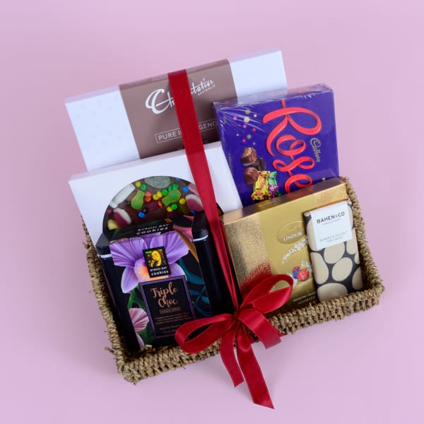 Ultimate Chocolate Hamper 3