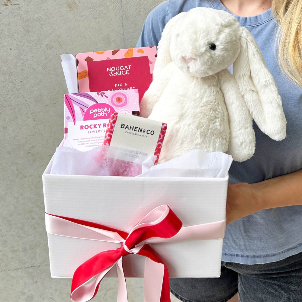 Cuddles and Sweets Hamper