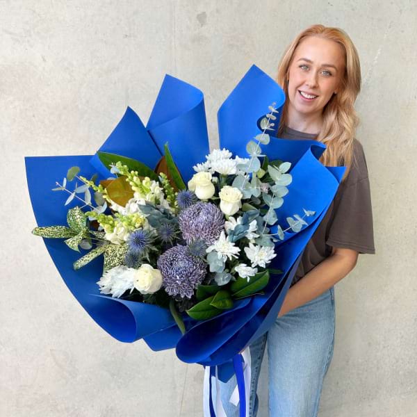 Graduation Bouquet Blue | Sydney's Best Graduation Flowers